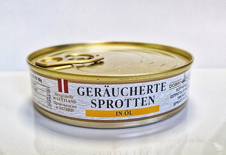 160g Sprotten in Öl // Шпроты в масле